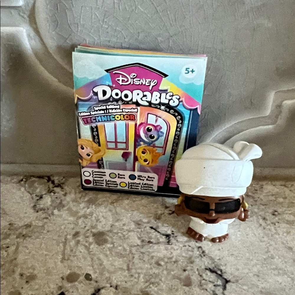 4/$14 Disney Doorables Technicolor Series Figure, Mama Odie, Rare!